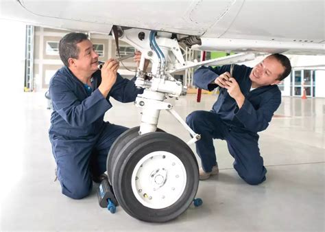 飛機爲為什麼不能開機與航空器維修的難題